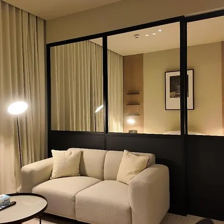 Simply Comfort At Upside Living Burj View 10 Min To Dt دبي المظهر الخارجي الصورة