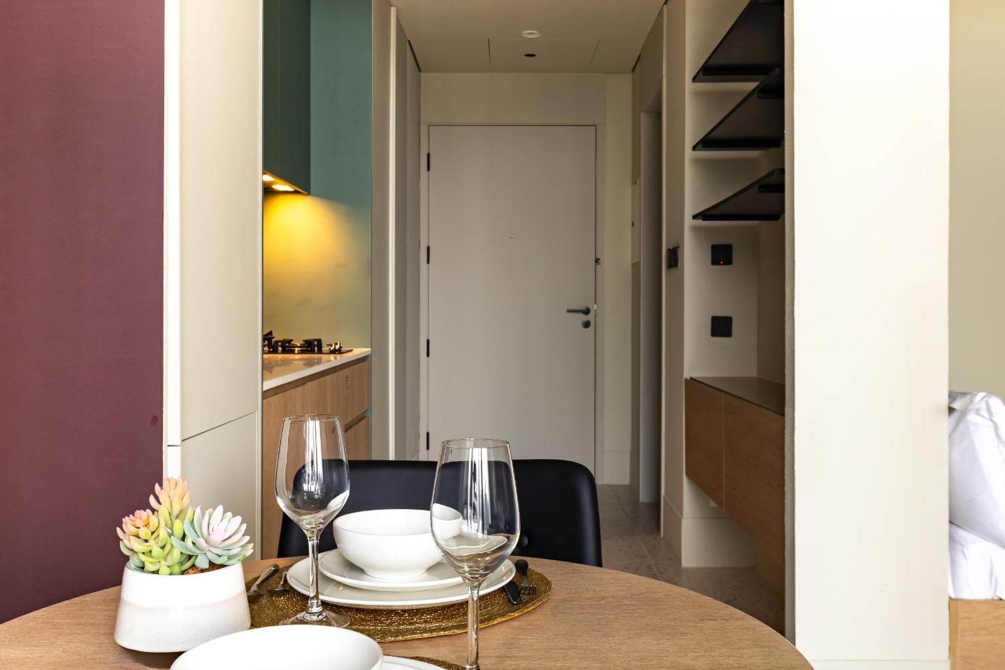 Апартаменти Simply Comfort At Upside Living Burj View 10 Min To Dt